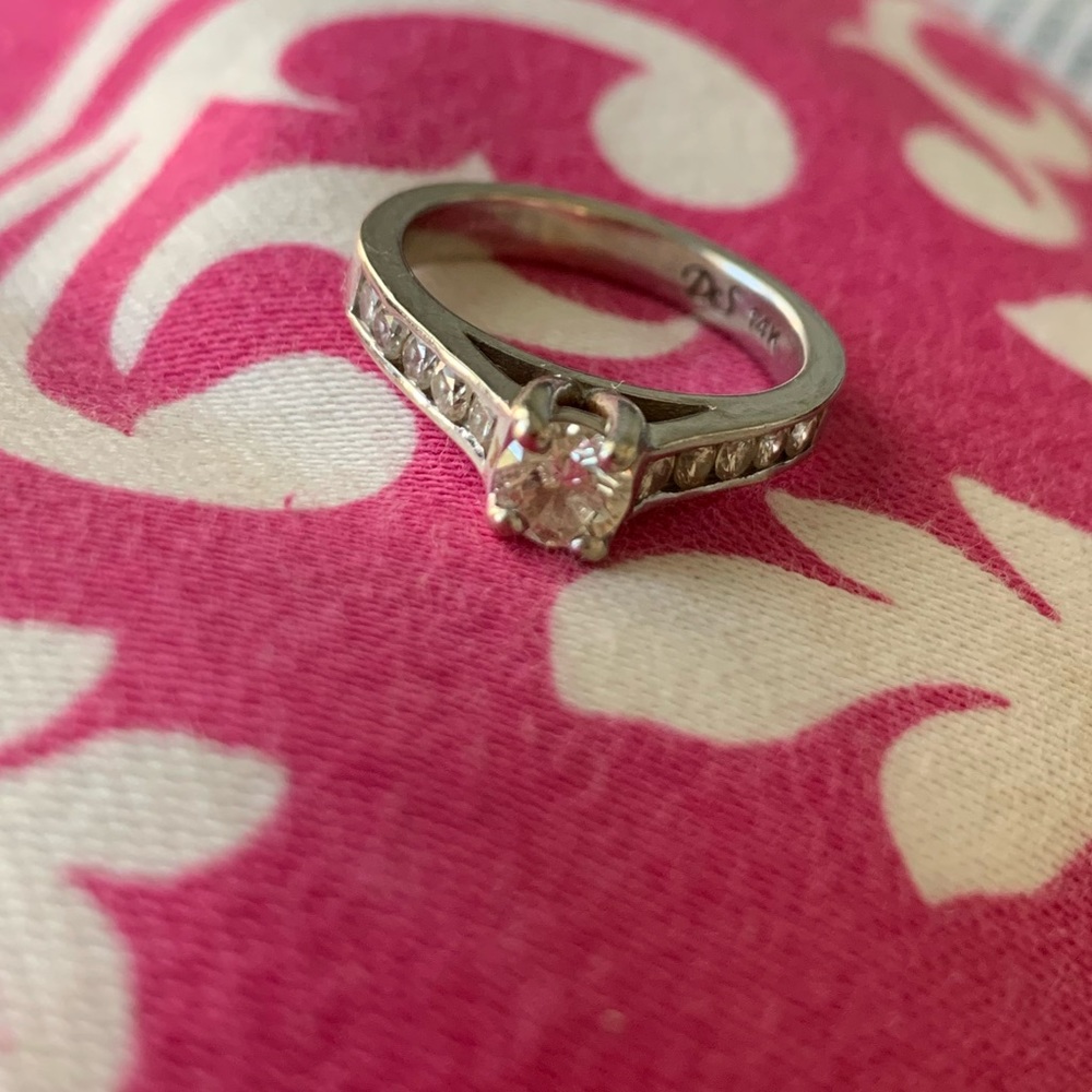 14K Diamond Ring